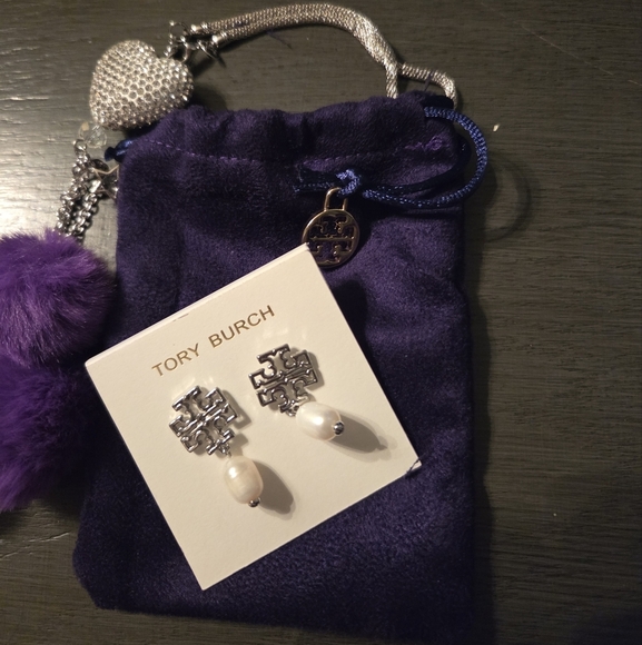 Tory Burch Silver and Pearl Earrings - Picture 2 of 2
